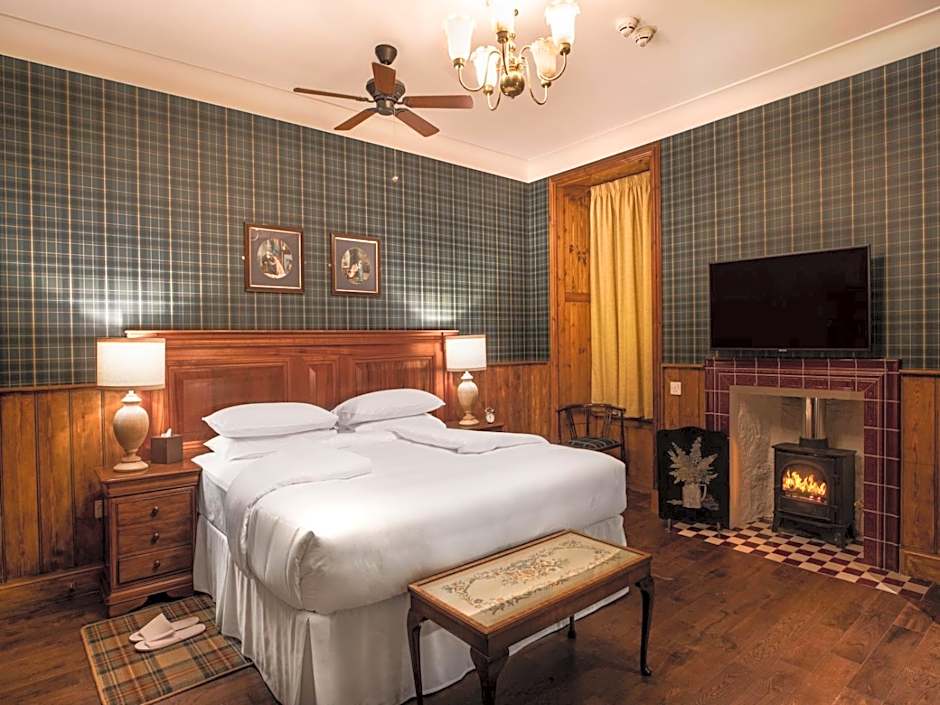 The Whispering Pine Lodge