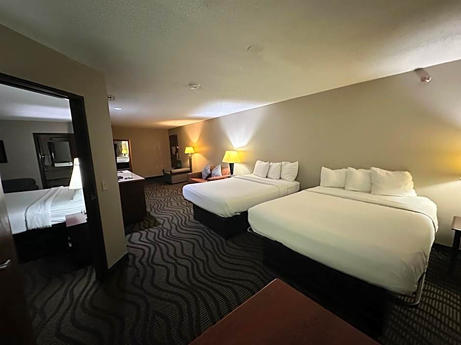 Baymont Inn & Suites by Wyndham Lincoln NE