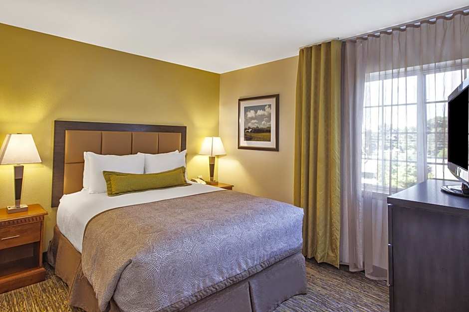 Candlewood Suites Indianapolis Airport By IHG