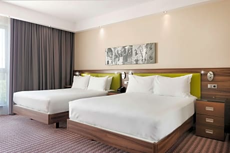 Family Room With Two Queen Beds