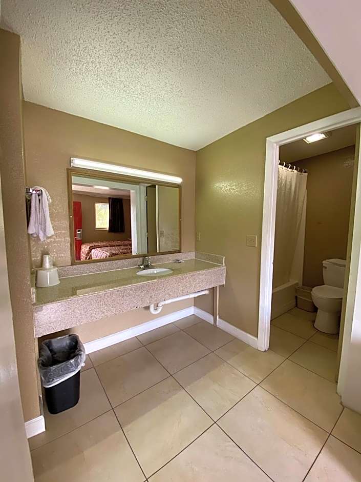 Economy Inn
