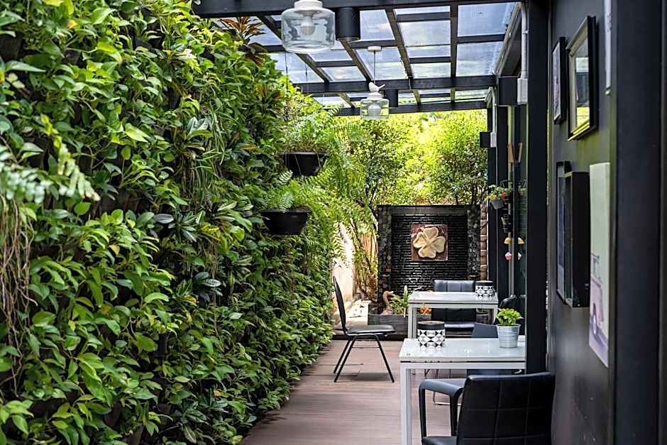 Hotel Clover Asoke Bangkok