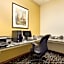 Country Inn & Suites by Radisson, Norman Near University