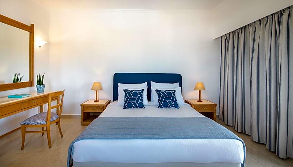 Mitsis Ramira Beach Hotel