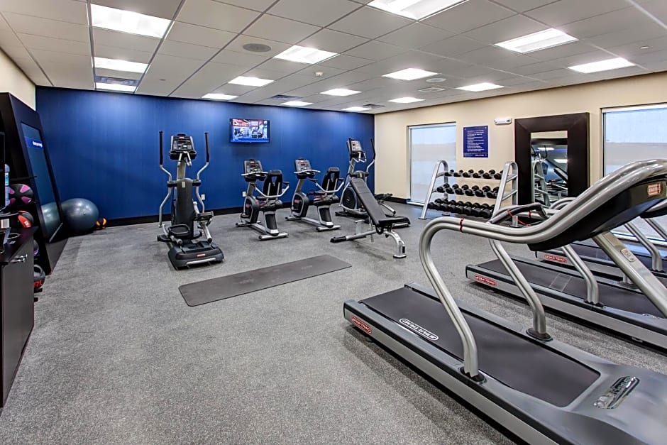 Hampton Inn & Suites-Wichita/Airport, KS