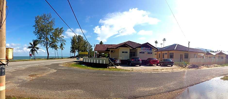 Semarak Beach Inn