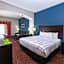 La Quinta Inn & Suites by Wyndham Houston - Normandy