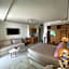 Wide Blue Luxury Boutique Suites
