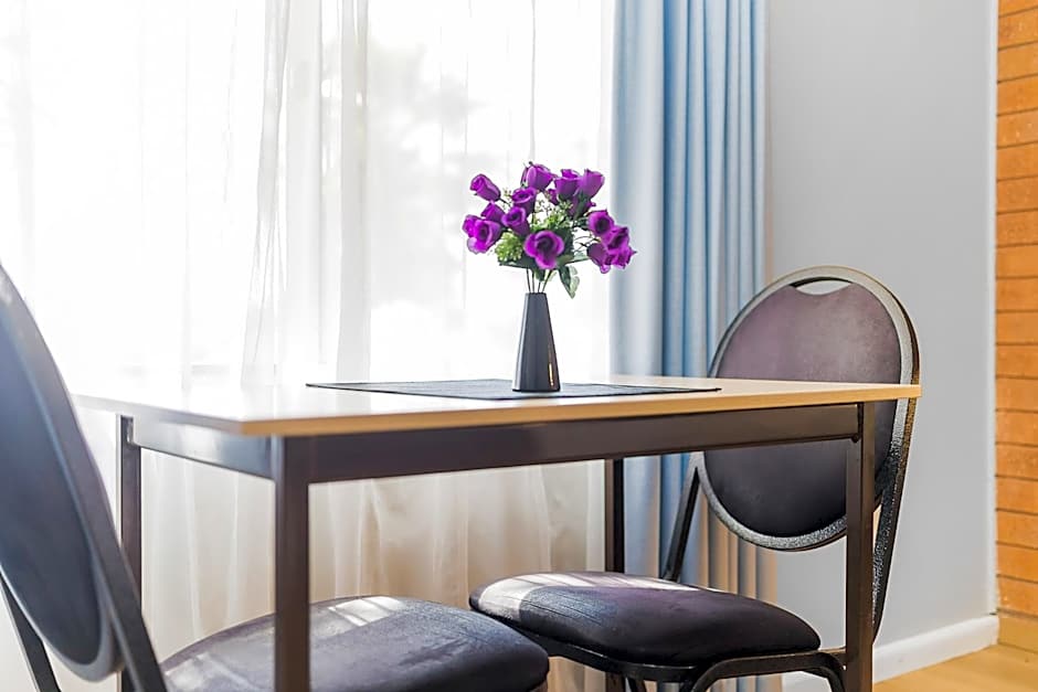 Castlereagh Motor Inn