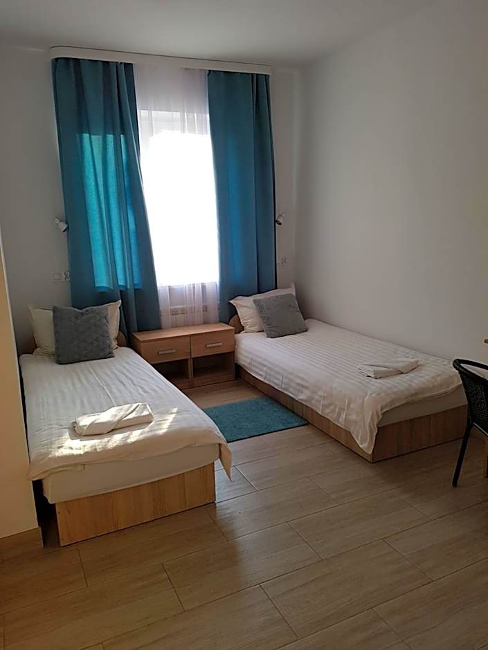 Hostel Mleczna - Metro Zacisze