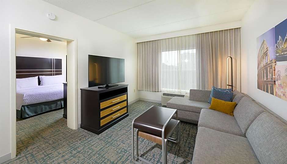 Homewood Suites By Hilton Atlanta Airport North