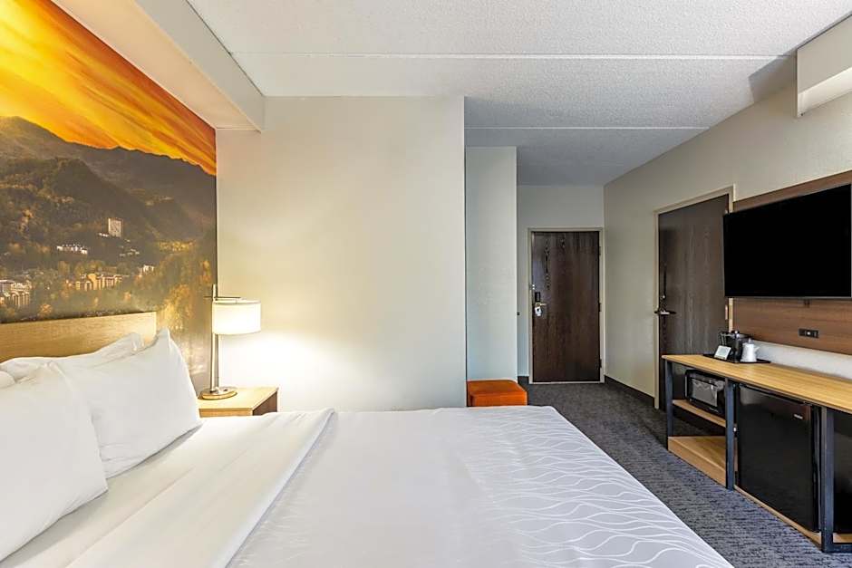 Clarion Pointe Sevierville-Pigeon Forge