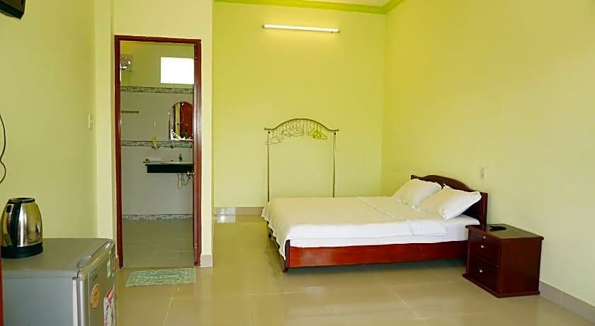 Cat Tien Guest House
