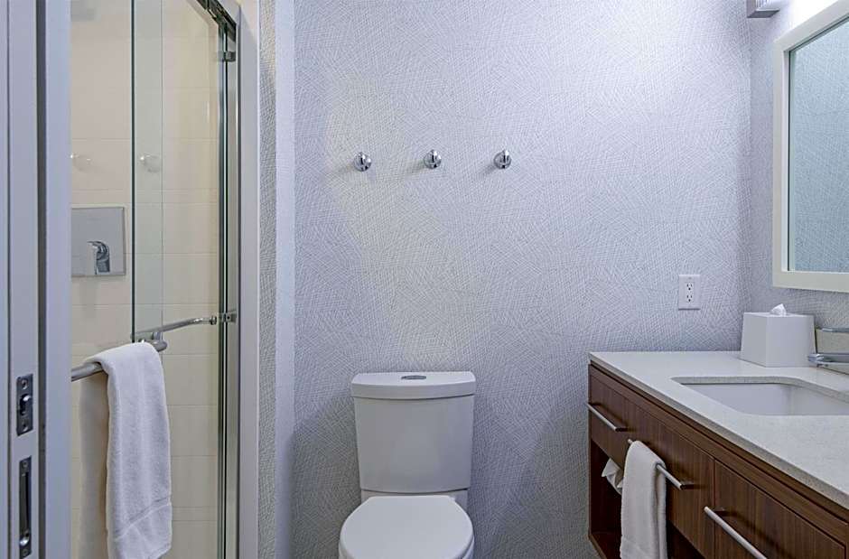 Home2 Suites By Hilton West Edmonton