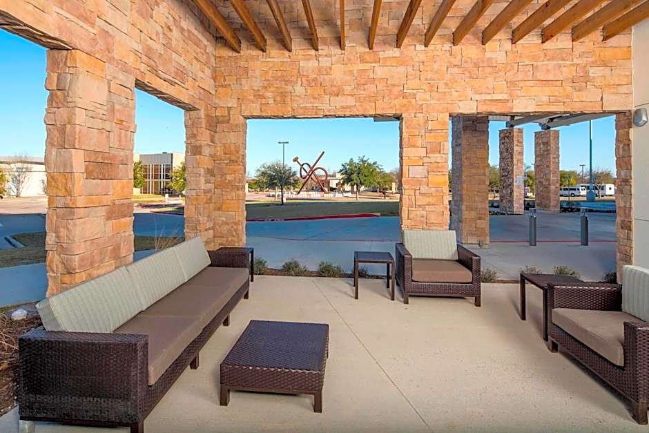 Courtyard by Marriott Dallas Midlothian at Midlothian Conference Center