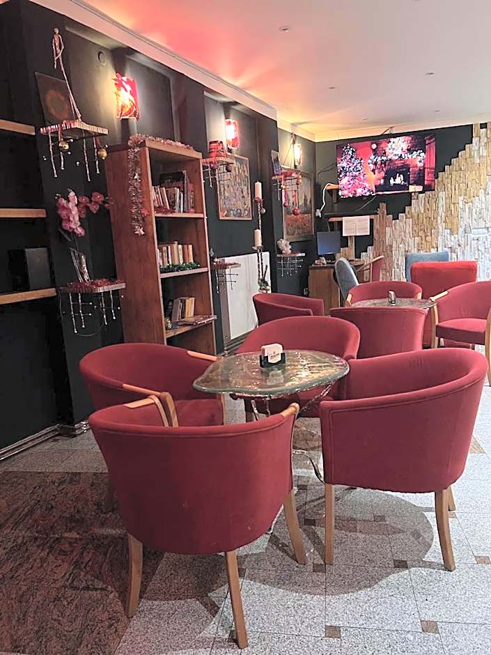 Gallery Hotel SIS
