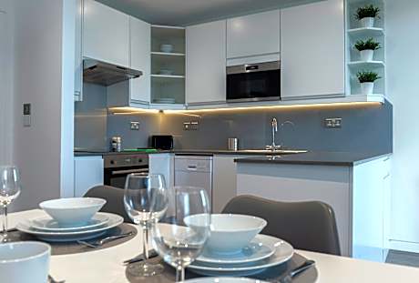 Apartment - Ground Floor Wheelchair accessible Walk in wet room