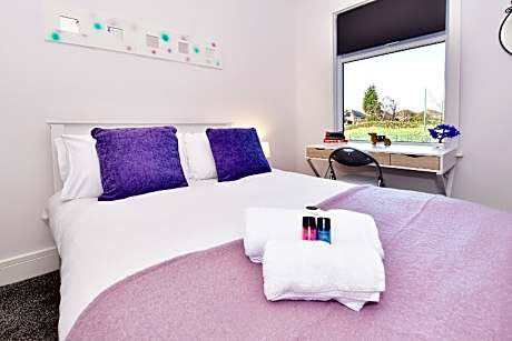 Whole-House-Private Bathroom