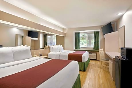 2 Queen Beds Mobility Accessible Room Non-Smoking