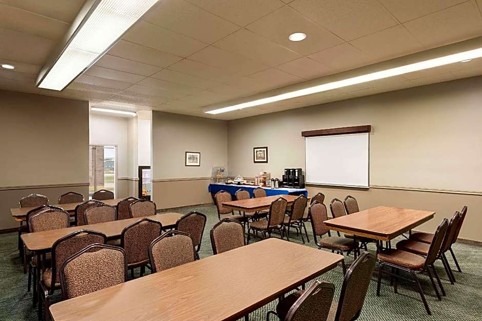 Travelodge by Wyndham Swift Current