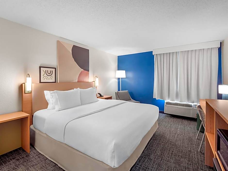 Spark by Hilton Ann Arbor South