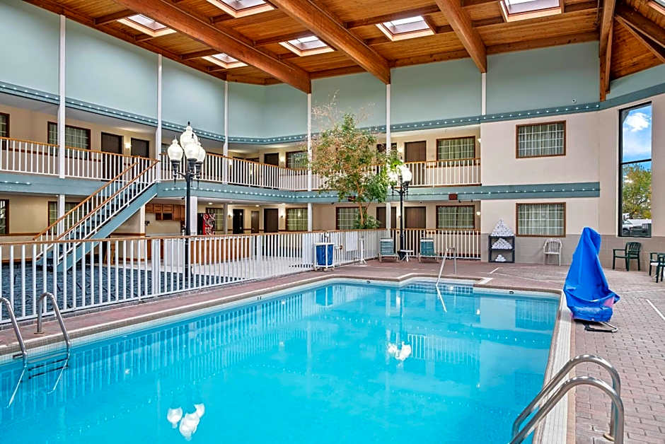 Rodeway Inn Grandville