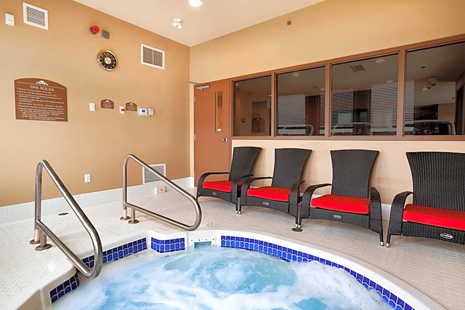 Microtel Inn & Suites by Wyndham Blackfalds Red Deer North