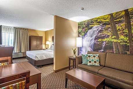 Clarion Pointe Harrisonburg