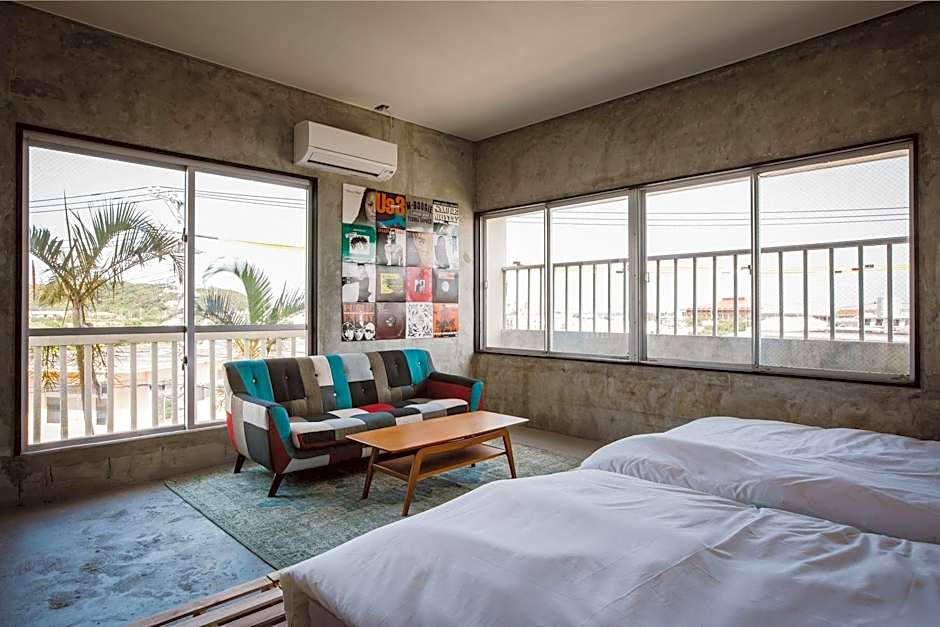 Yanbaru Hostel