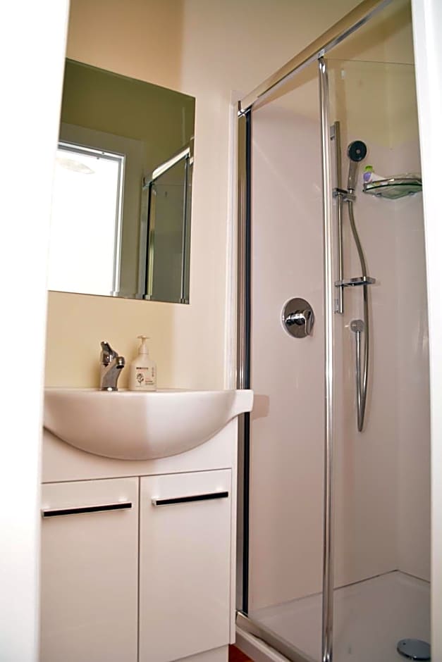 English Cherry Tree Manor