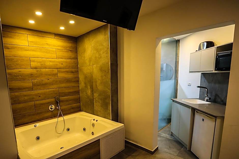 G38 Rental Apartment Building