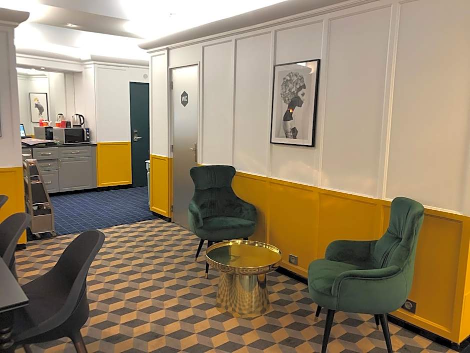 ibis Styles Paris Cadet Lafayette