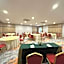 Oak Tree Emerald Hotel & Conventions Semarang