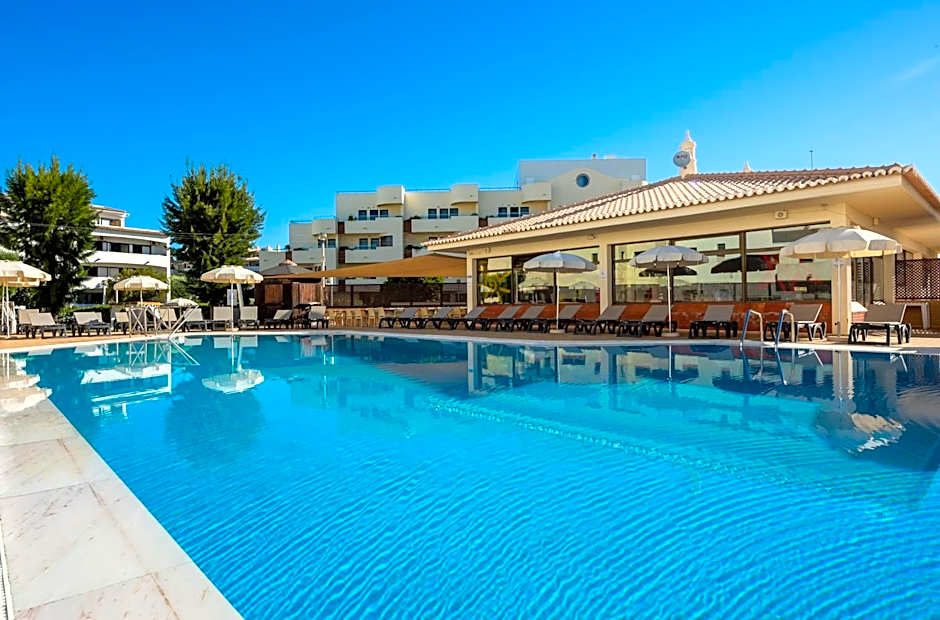Oceanus Aparthotel