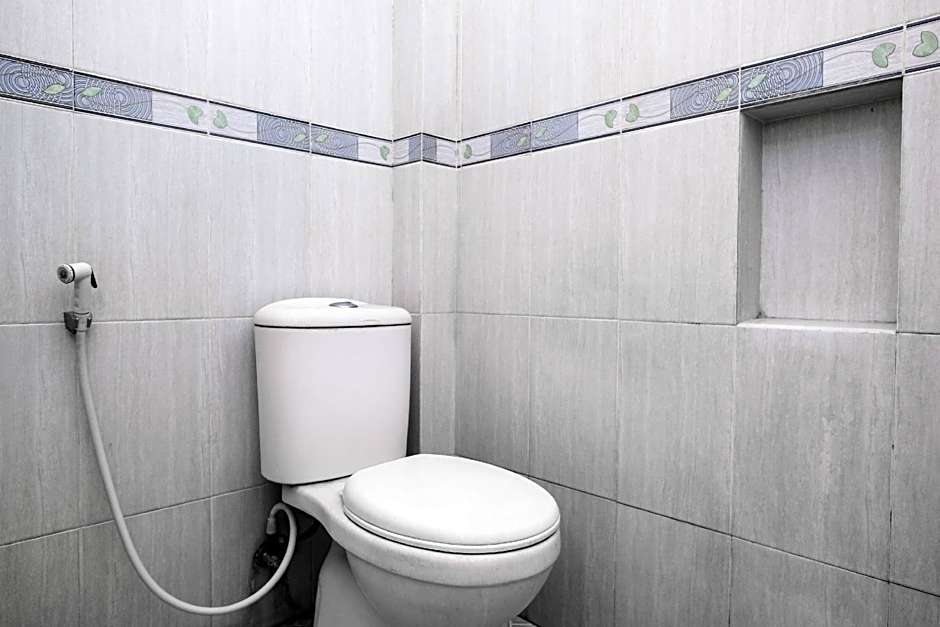 RedDoorz Syariah near Alun Alun Kebumen