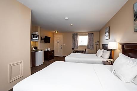 Queen Suite with Kitchenette - Non Smoking