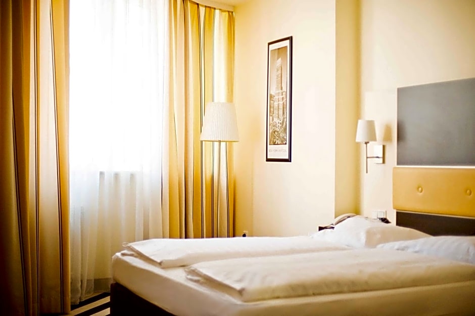 Bristol Hotel