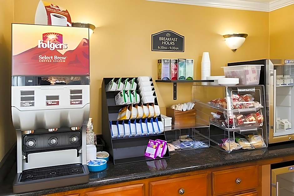 Tri Valley Inn And Suites
