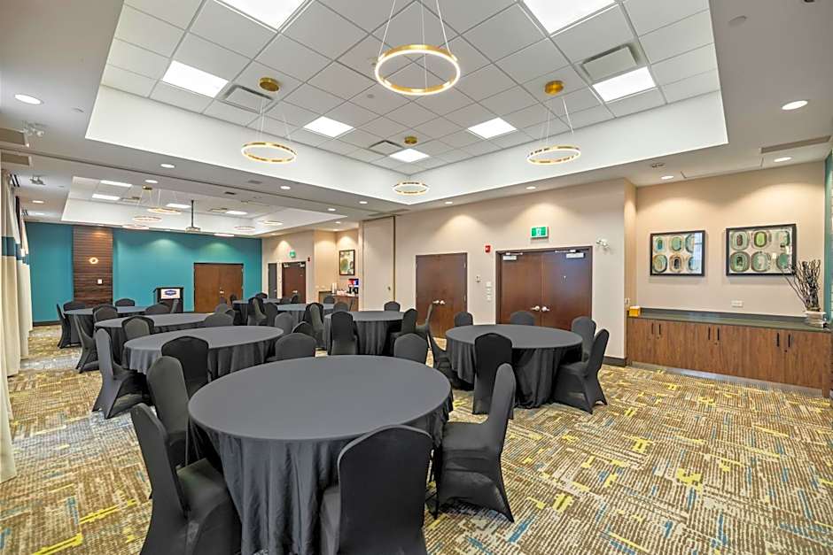 Hampton Inn By Hilton Winnipeg Airport