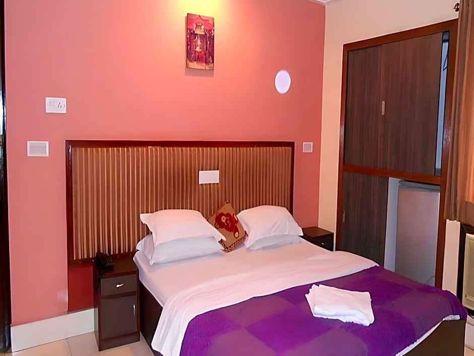 Hotel Heera International – Calcutta, LA