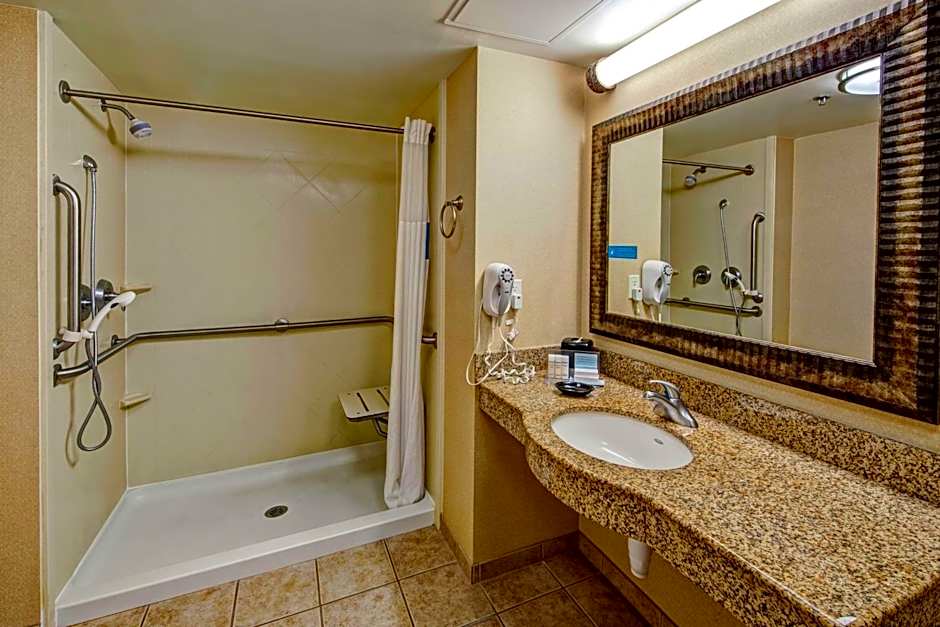 Hampton Inn By Hilton Roanoke Rapids