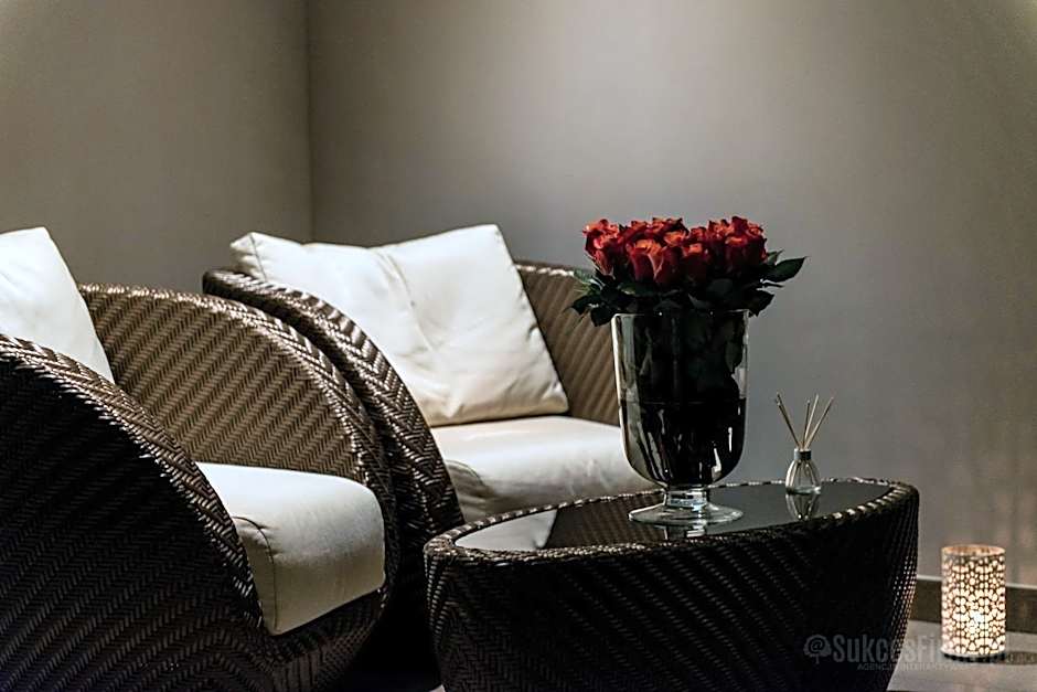 Hotel Astone Conference & Spa
