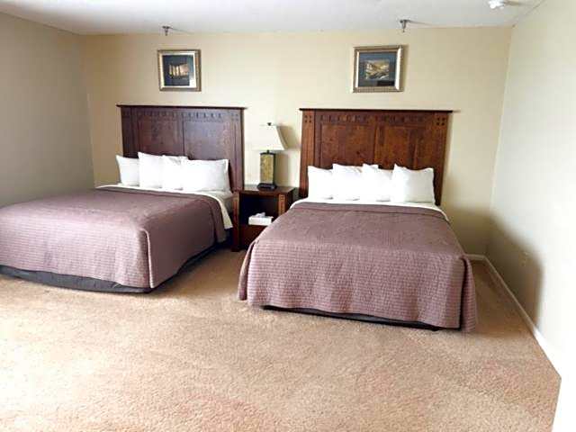 Historic Summit Inn
