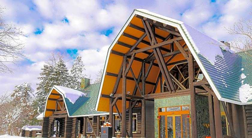 Log Hotel The Maple Lodge