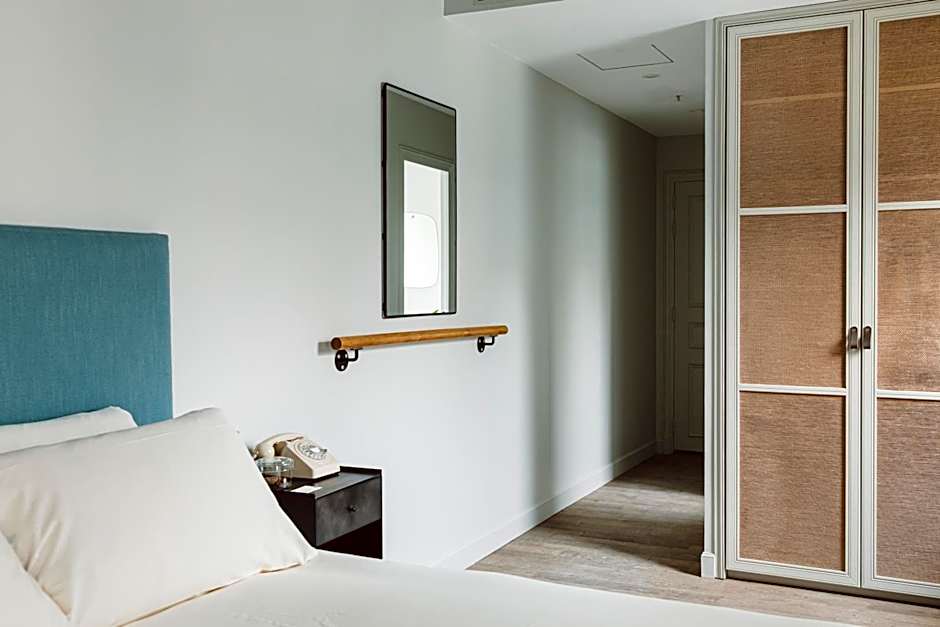 HOY Paris - Yoga Hotel