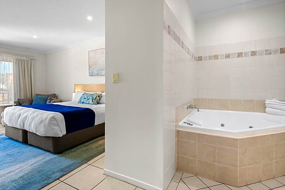 Terrigal Sails Serviced Apartments