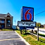 Motel 6-Portsmouth, VA