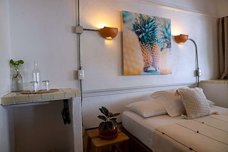 Sayulita Central Hotel