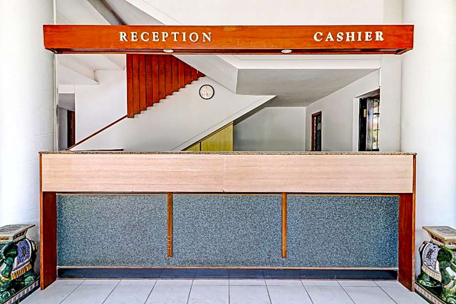 Collection O Riau Near Trans Studio Bandung Formerly Asteria Hotel