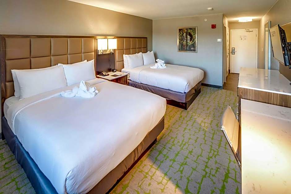 DoubleTree by Hilton Huntington, WV